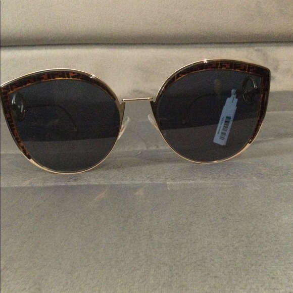 FENDI 58mm Metal Butterfly Sunglasses - Picture 9 of 10